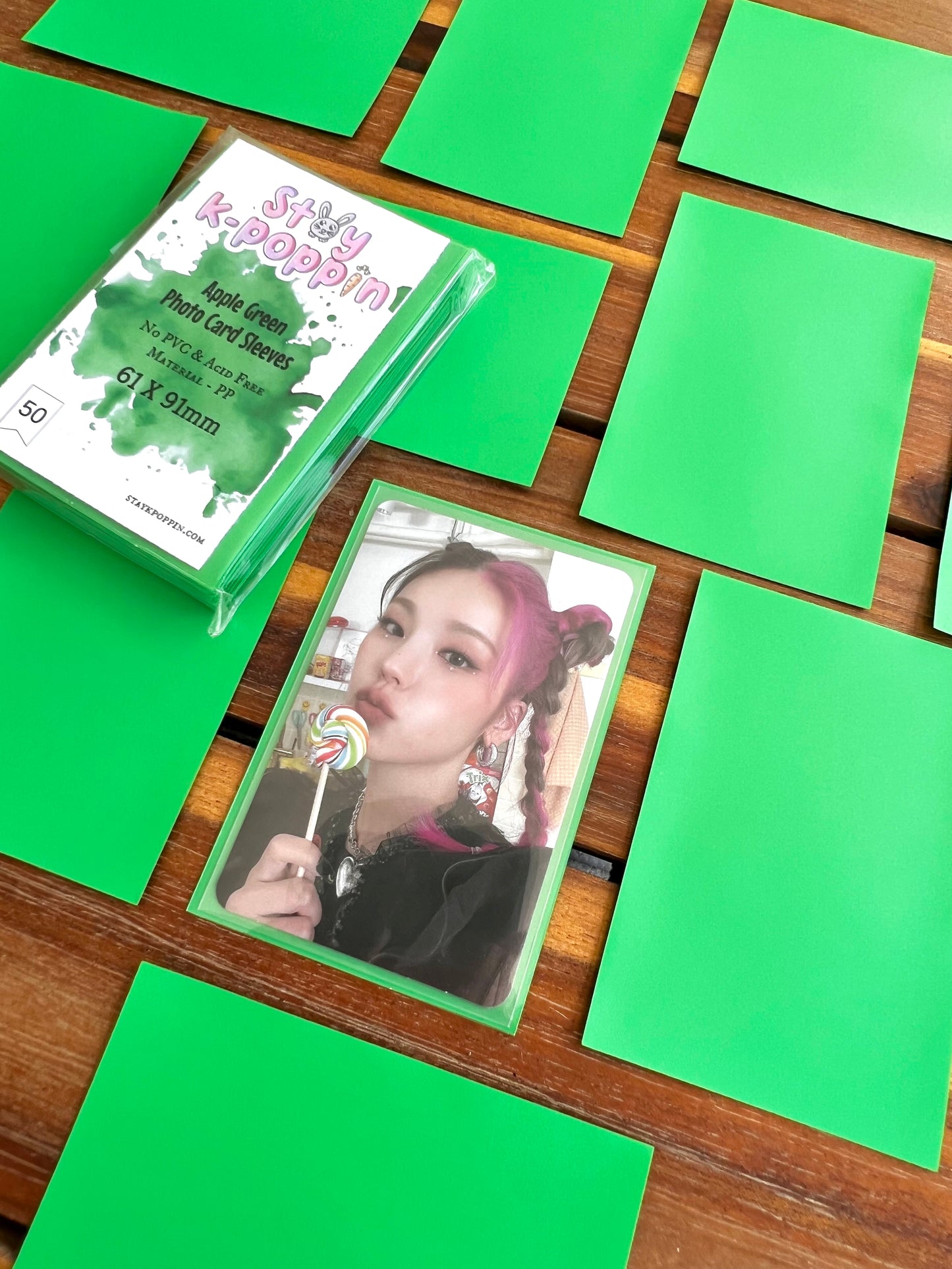 Apple Green Colored Photo card sleeves (61x91)